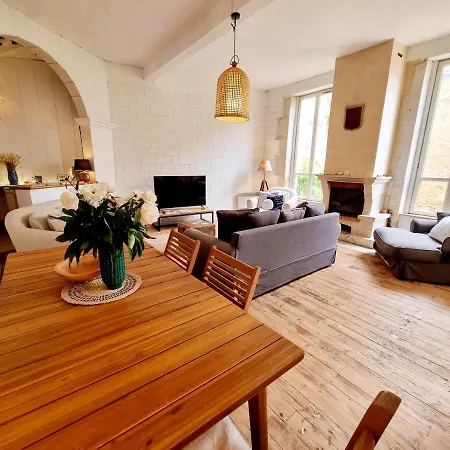 Sublime Maison Charentaise Lägenhet Jarnac